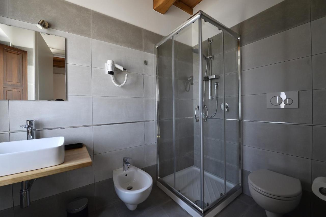 Le Benedettine Affittacamere Relais Фонди Экстерьер фото